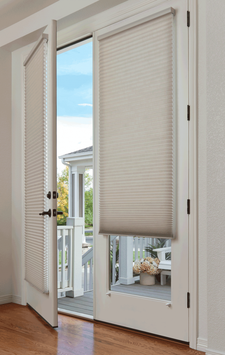 Плиссе Duette. Плиссе Hunter Douglas. Шторы плиссе Эскар. Жалюзи на болконную две.